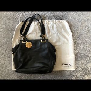 Vince Camuto Purse